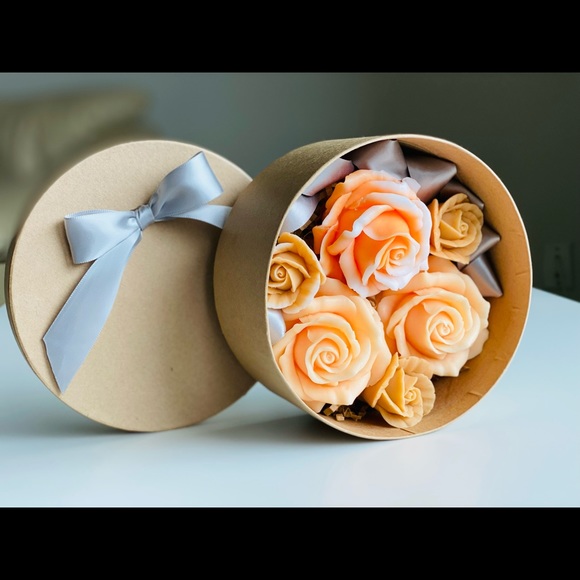 Soap Flowers - Picture 5 of 7